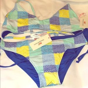 Vineyard Vines WHALES bikini reversible NWT SZ XL
